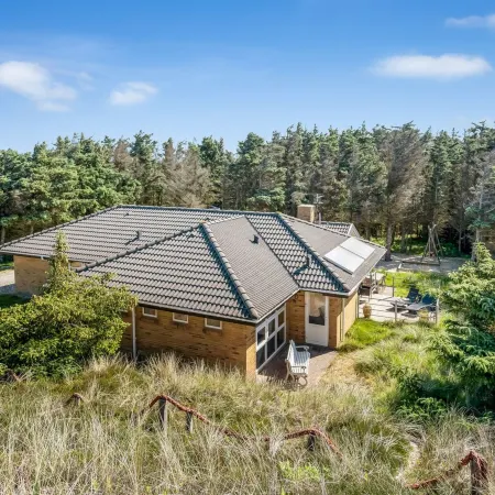 "Ewy" - 300m from the Sea