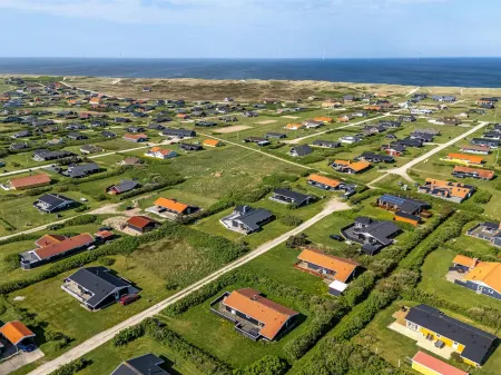 "Bettine" - 500m from the Sea