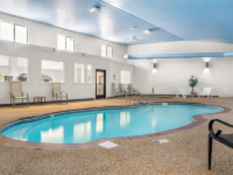 Super 8 by Wyndham Custer/Crazy Horse Area Hoteles en Custer