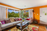 Boho Bliss Bungalow Hotel a 