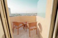 Topview Pyramids And Museum