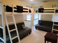 Cheerful 3 bedroom cottage in Lakeside Ohio