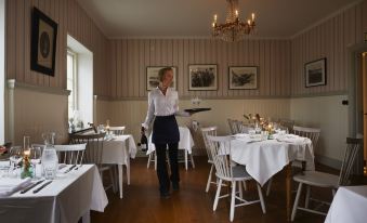 Kivikstrand Badhotell