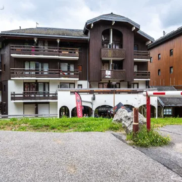 Studio in Morillon with Stunning Mountain Views