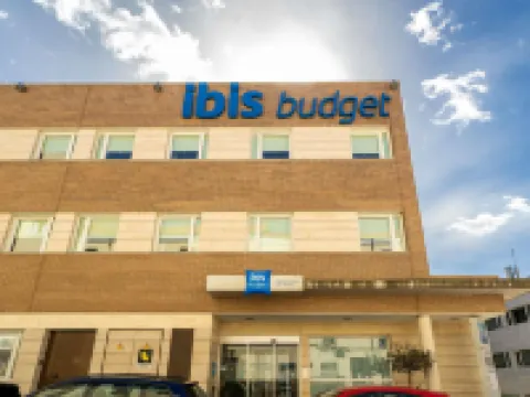 Ibis Budget Madrid Centro Las Ventas Hoteles cerca de Plaza de Toros de Las Ventas