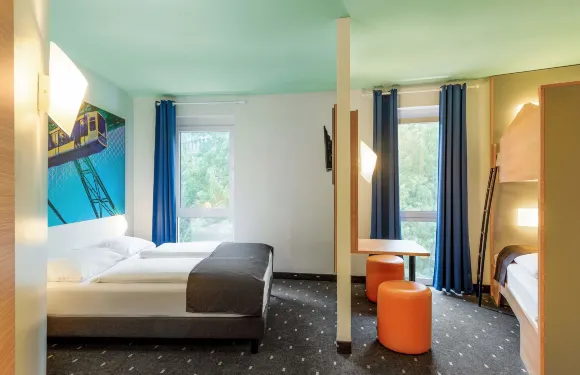 伍珀塔爾城市南部B&B酒店