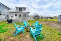 Walk to Beach & Central Park: Home in Cape Charles - 4 stjerner