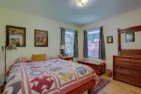 Living Color 2 Bedroom Home by Redawning - balcony