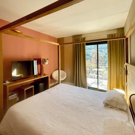 Logis Hotel le Lonca