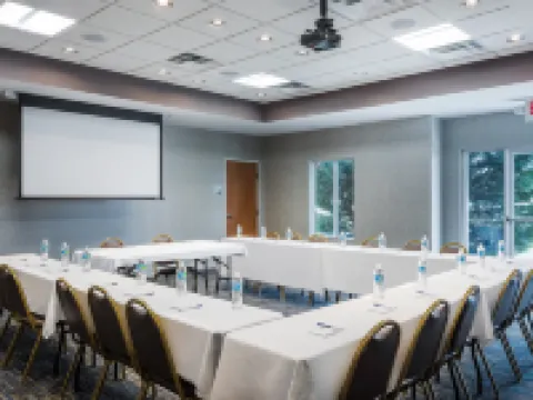 Holiday Inn Express & Suites BREMEN by IHG Ξενοδοχεία στην πόλη Haralson County