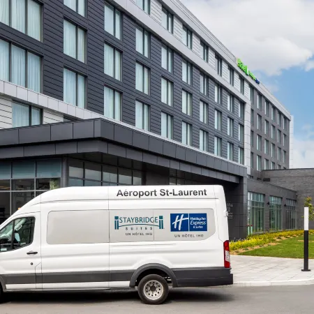 Holiday Inn Express MONTREAL AIRPORT - ST-LAURENT by IHG