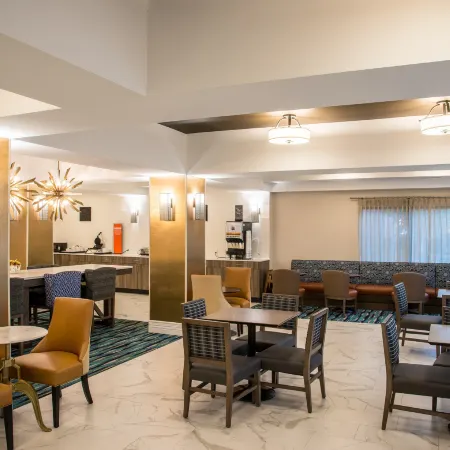 Hampton Inn & Suites Jackson Downtown-Coliseum