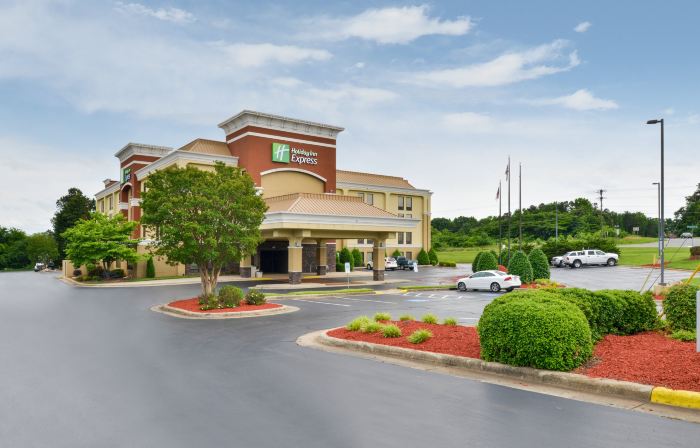Holiday Inn Express BURLINGTON by IHG
