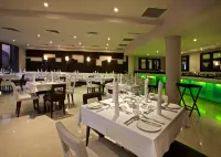 더 위트베이커 라고스