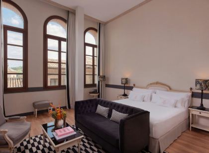 Eugenia de Montijo, Autograph Collection