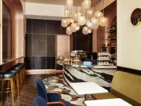 Raffles Boston - 5-Star