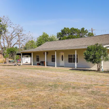 Charming Lake Retreat w/ Patio & Boat Parking!