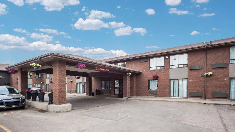 Comfort Inn West