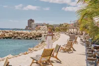 Scuba Lodge & Suites - de playa