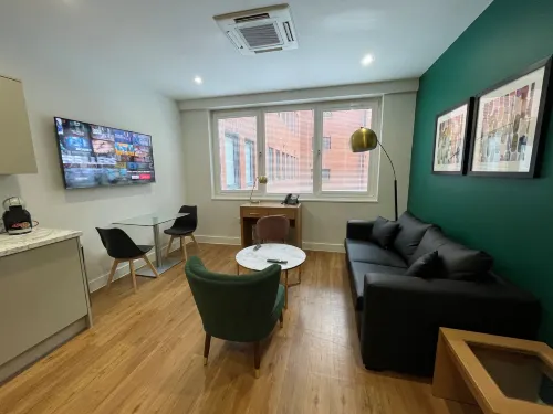 House of Fisher - 100 Kings Road - Apartments