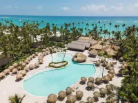 Grand Palladium Palace Resort Spa & Casino - All Inclusive - مسبح