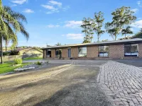 Pet-friendly Private Retreat with Large Backyard