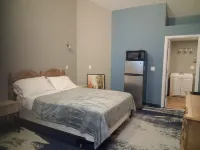 Cabins on Main Longmont Hotels in Boulder County