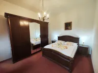 Smolenický zámok Hotels in Trnava