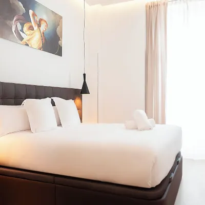Woohoo Rooms Boutique Luna Hotels near Rialto Theater