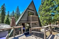 3001r Reindeer A Frame Cabin 2 Bedroom Cabin by RedAwning - Chalets