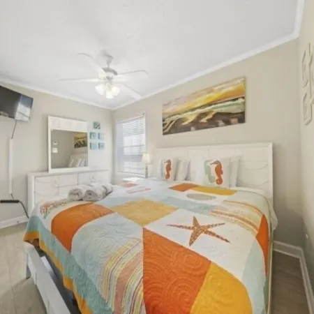 Life's A Beach - Walk to Everything in Historic Carolina Beach! 1 Bedroom Condo by RedAwning