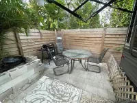 Tiny Home Paradise Hotels in Dunedin