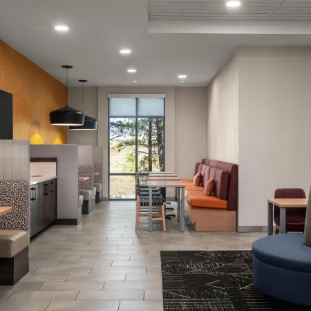 Home2 Suites by Hilton Flagstaff