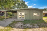 Peaceful East Texas Retreat! Mineola Bungalow