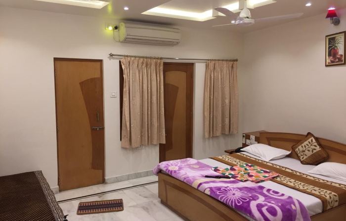 Hotel Ambika
