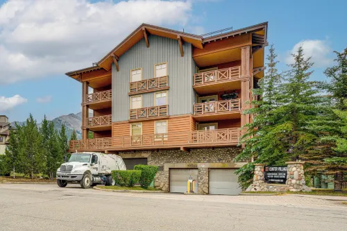 Walk to Lifts Copper Mtn Condo in Center Village! - Parkplatz