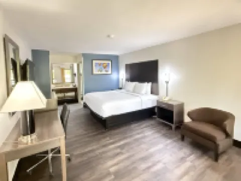 Baymont by Wyndham Tallahassee Hotels in Leon County