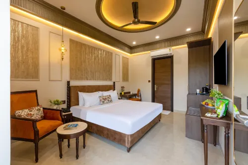 SALTSTAYZ AUTOGRAPH - CONNAUGHT PLACE - Bintang 4