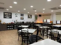 阿爾阿菲亞飯店 - 早餐