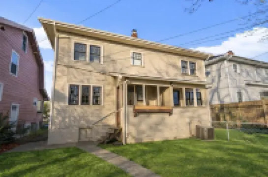 Tibet Twins 2 Retreat for 6 Hoteles en 