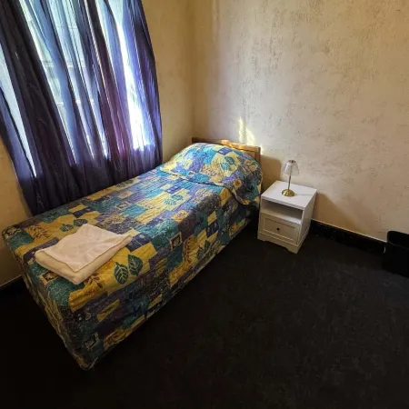 Mannum Hotel Отели в г. Маннум