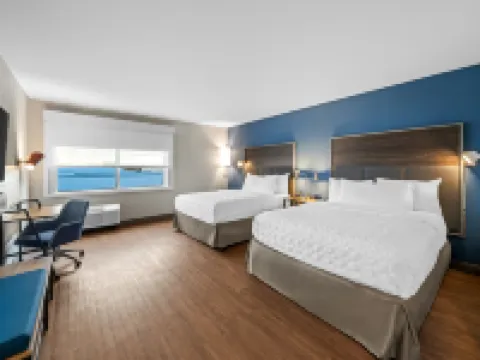 Tru by Hilton Oshawa Hotels in Oshawa