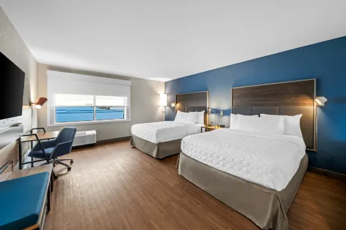 Tru by Hilton Oshawa Hotels in Oshawa