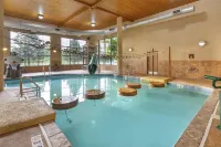 Best Western Plus Kelly Inn  Suites - Pools