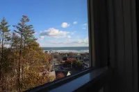 The Trident Inn - Ocean View