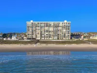 Beachfront Corner 3Br: Suntide III - Unit 910 Hotels in Addison County
