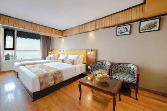 大吉嶺路亞什什裡購物中心飯店 住宿飯店