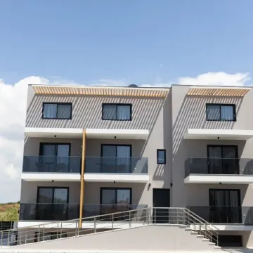 Calma Luxury Suites