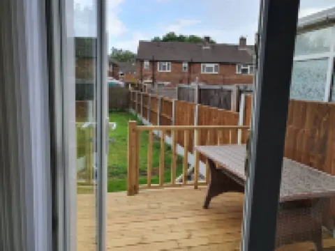 Spacious 3Br - Nr Clifton Train Station 510Min Walk - Garden & Free Parking Hotels in Clifton