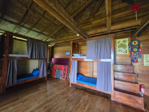 巡洋艦海灘度假村 酒店